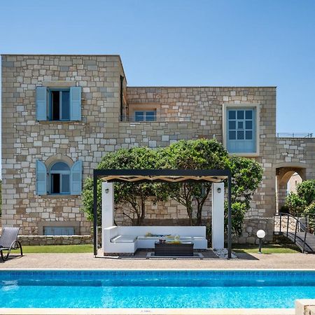 Beachfront Villa Turquoise With Private Pool, Bbq And Ping Pong Table Chania  Luaran gambar