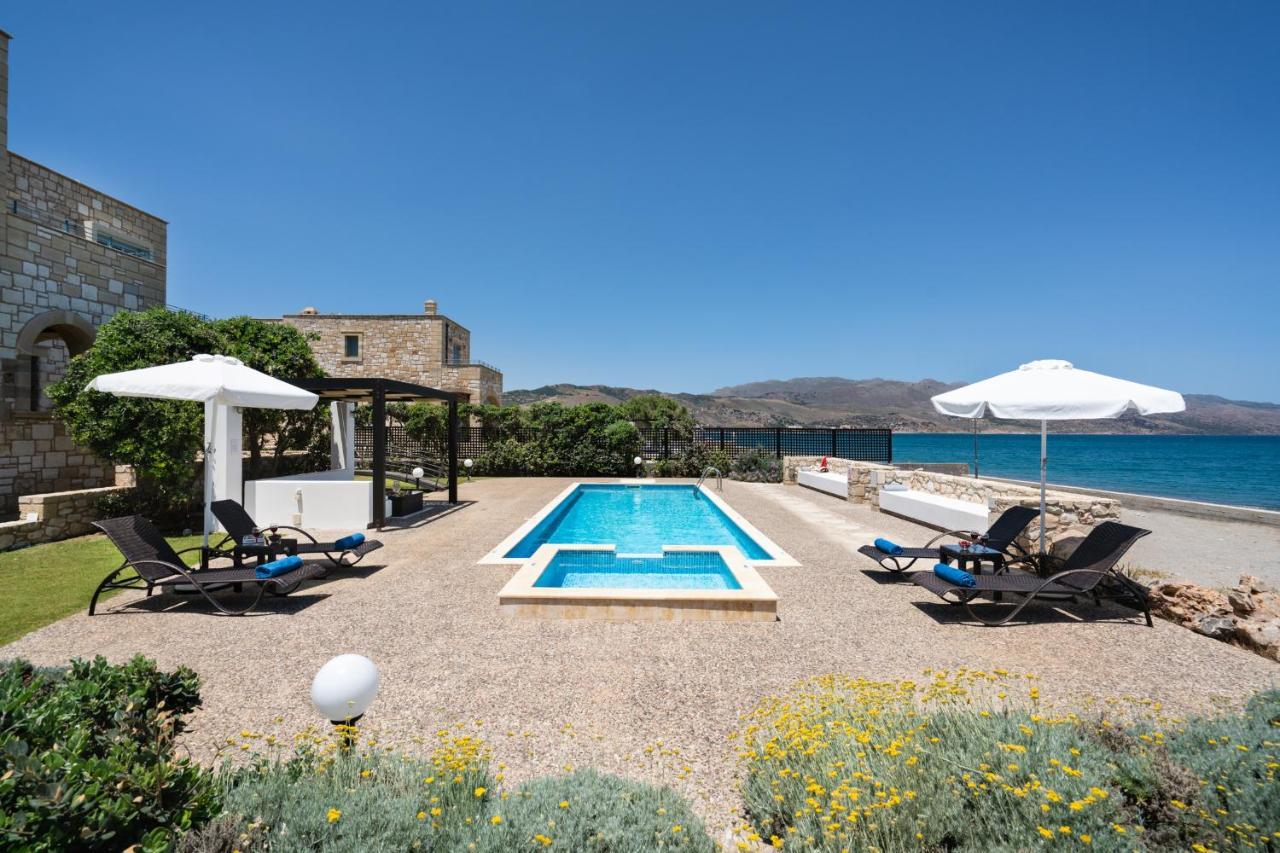 Beachfront Villa Turquoise With Private Pool, Bbq And Ping Pong Table Chania  Luaran gambar